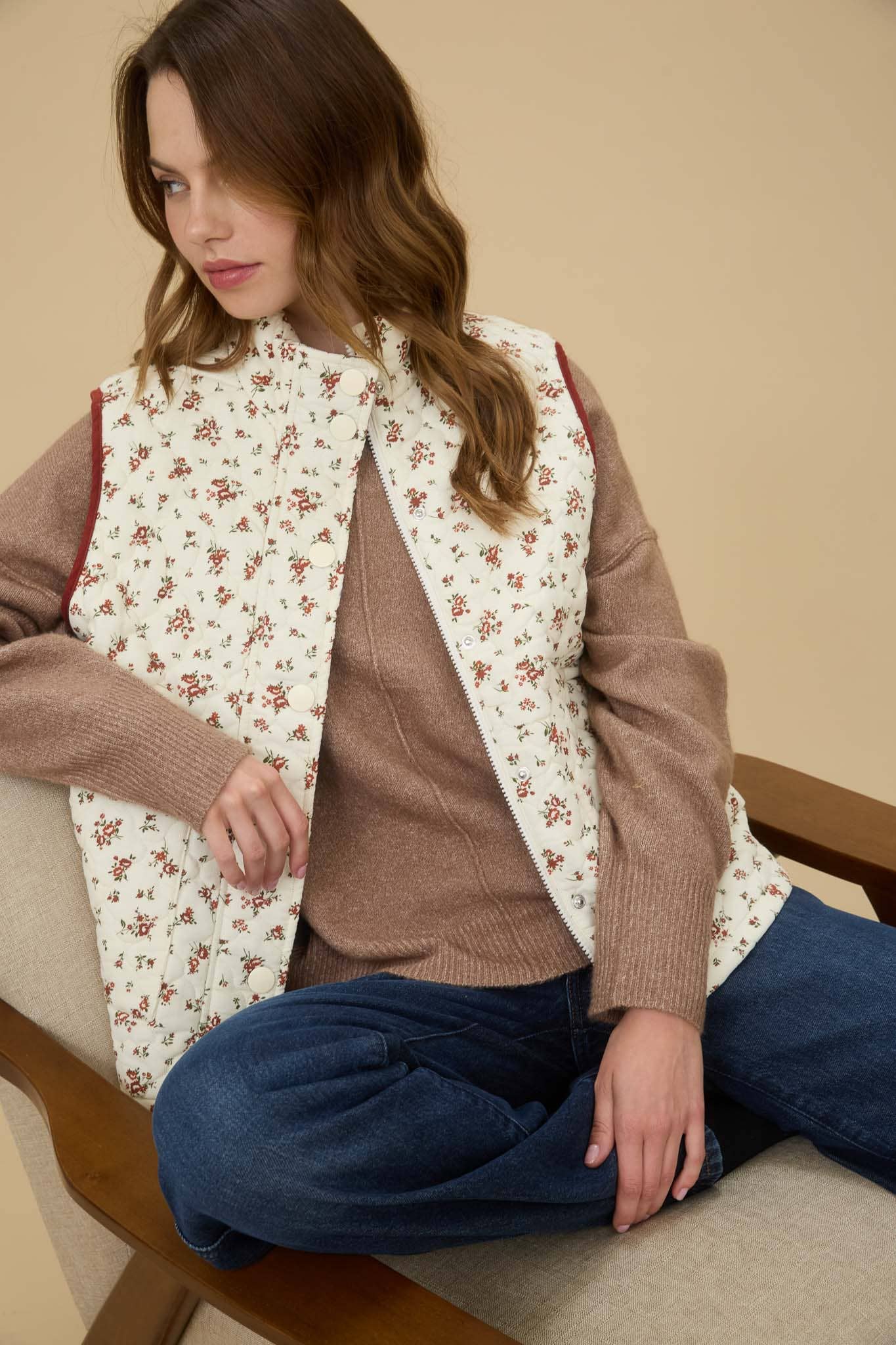 FLORAL QUILTED ZIP-UP PUFFER VEST