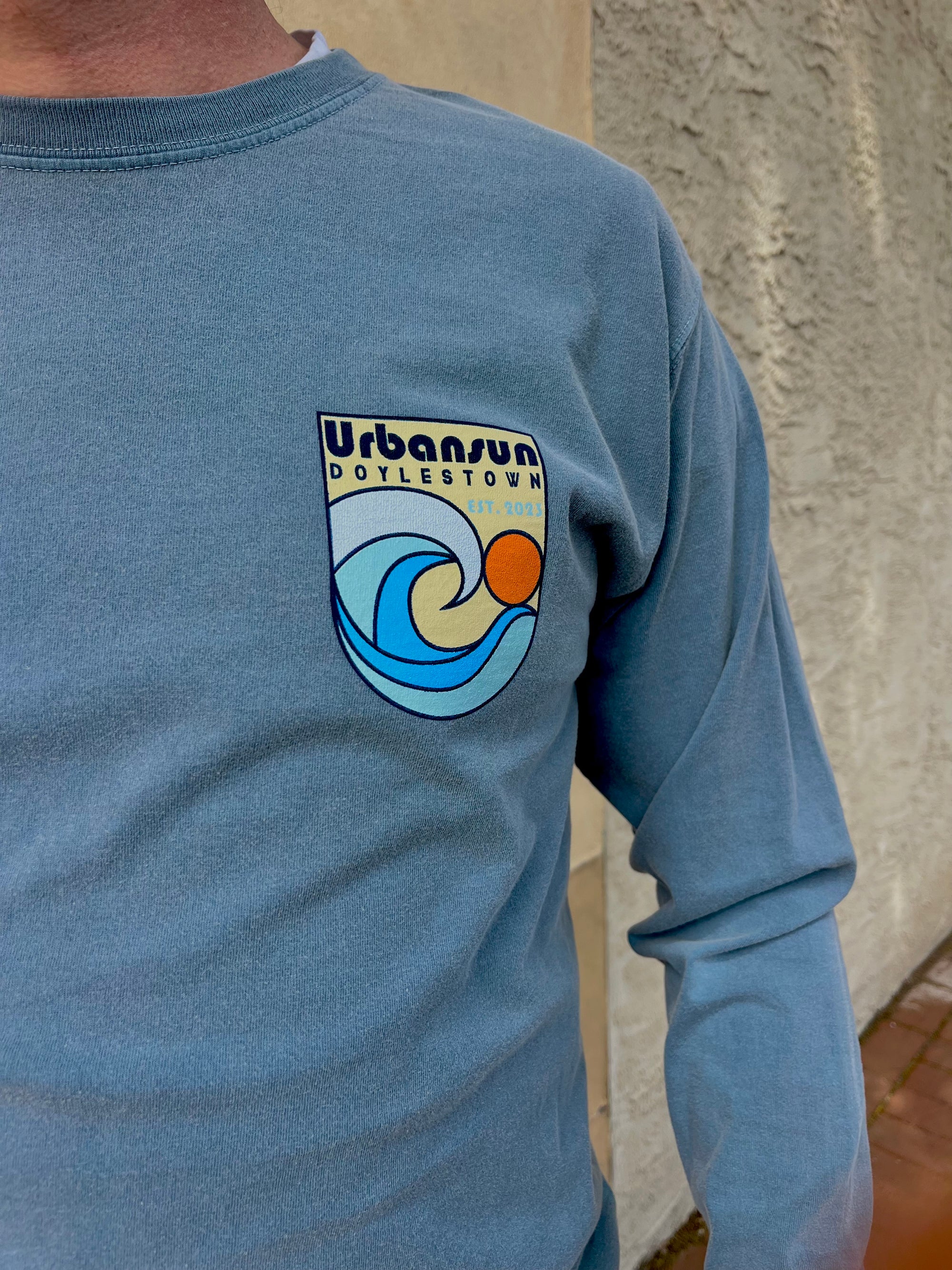 UrbanSun Geometric Wave Long Sleeve